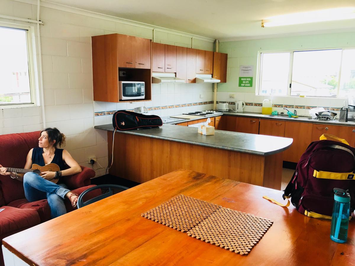 Auberge de jeunesse Caloundra Backpackers Extérieur photo