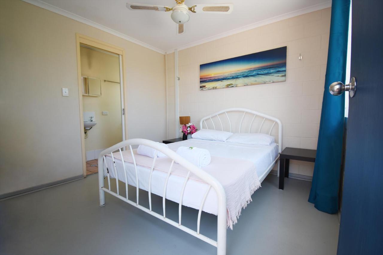 Auberge de jeunesse Caloundra Backpackers Extérieur photo
